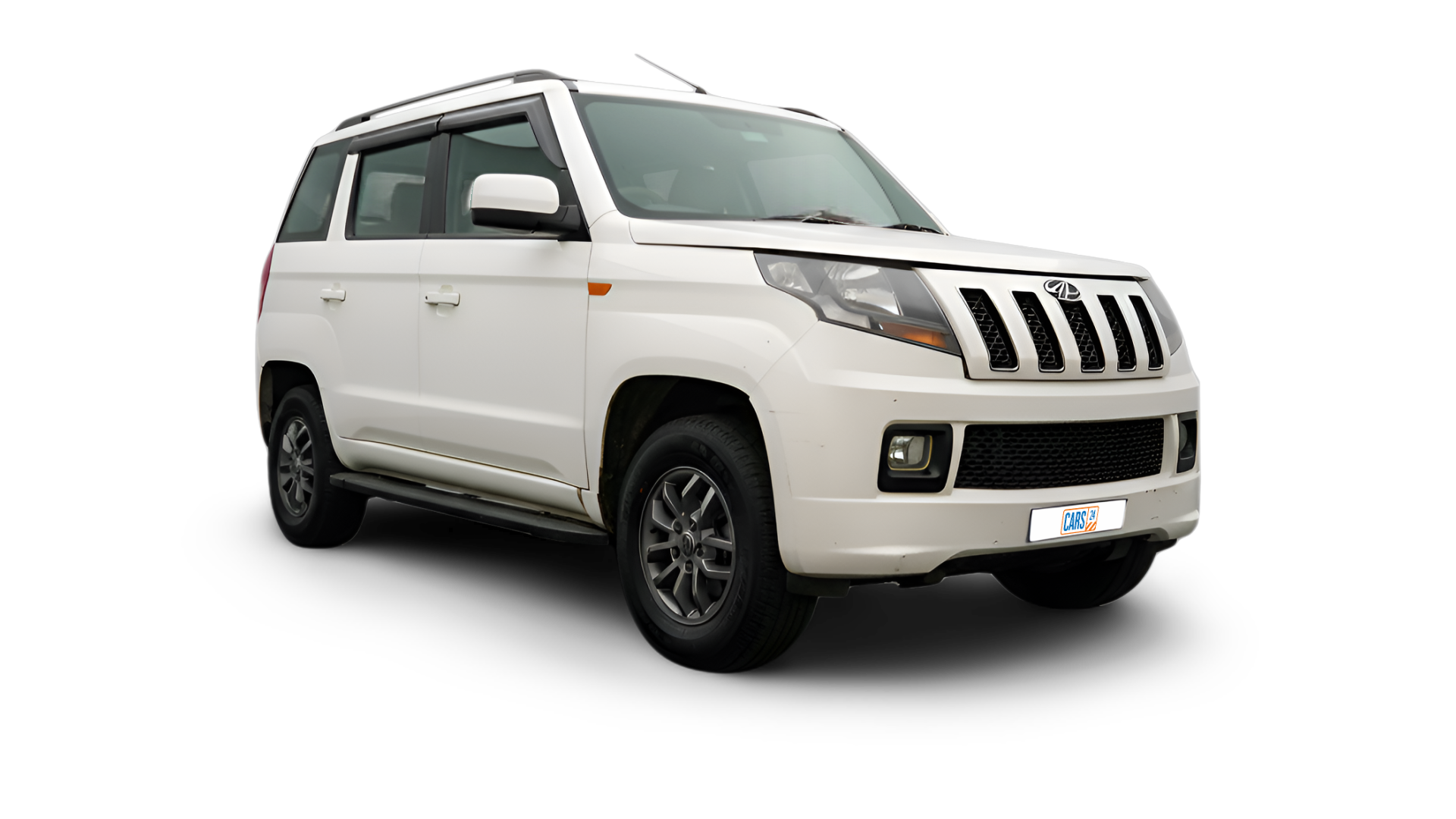 Mahindra TUV300-img